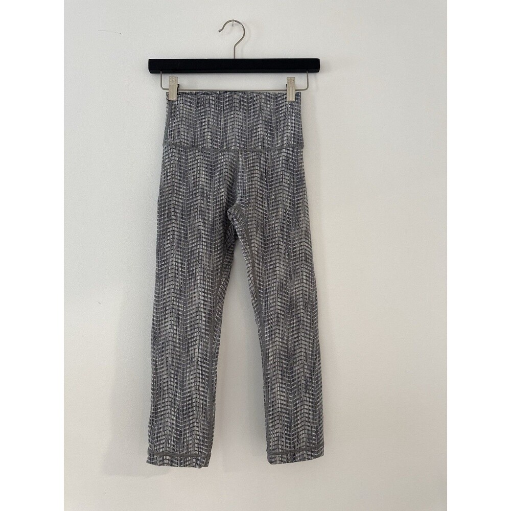✿ Lululemon High Rise Leggings Gray Patterned Stretch Yoga Pants